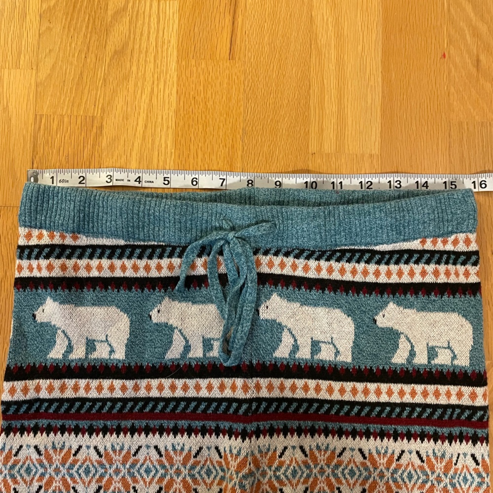 American Eagle Knit Polar Bear Print Leggings Size Large - Picture 10 of 11